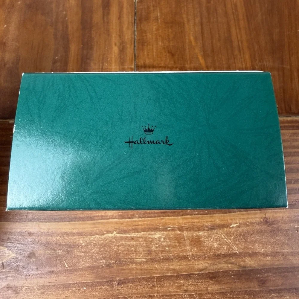 Hallmark keepsake ornament